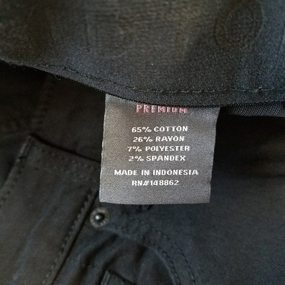 Torrid Bermuda Jean Shorts - Picture 9 of 9